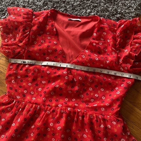 Madewell Red Tiered-Sleeve Peplum Top in Metallic Prairie Posies - Picture 12 of 17